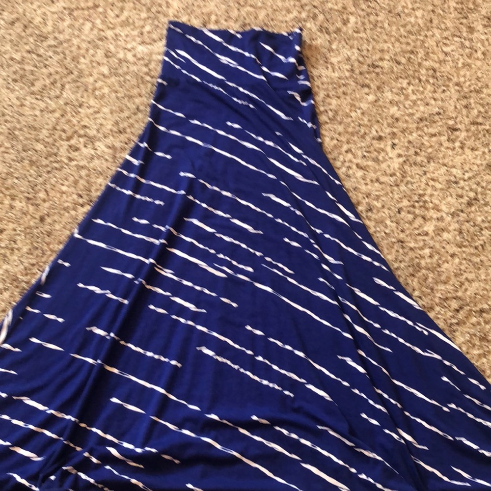 Striped maxi
